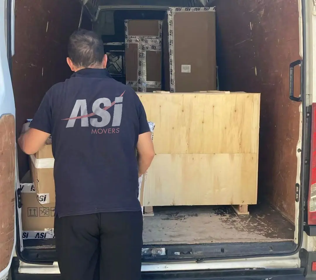 At ASI Movers, your dedicated contact person is overseeing your move from start to finish, whether domestic or international, to ensure your peace of mind. 